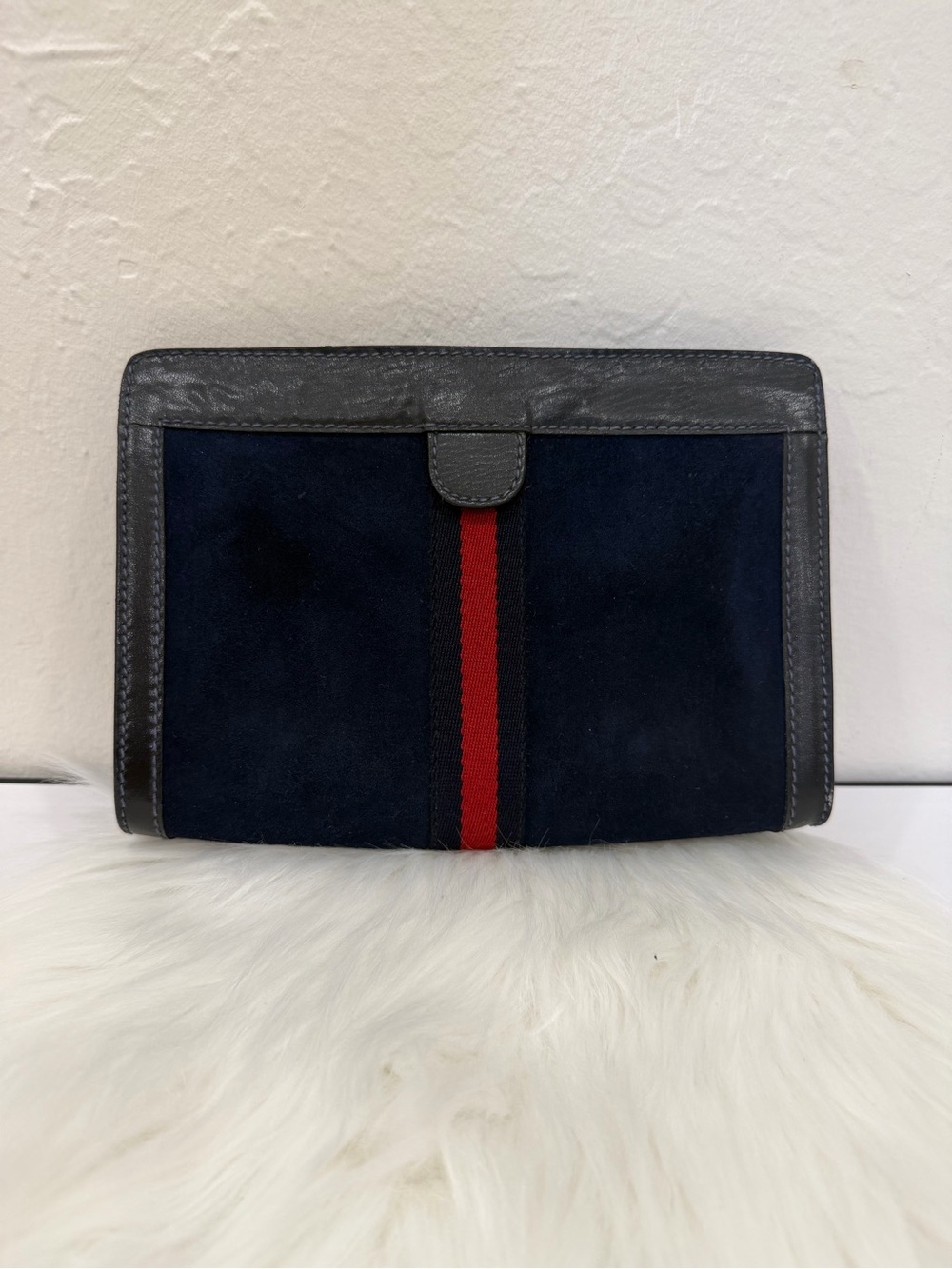 Vintage Gucci Parfum Sherry line Suede Small clutch Bag